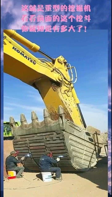 重型挖掘機(jī) 從挖斗到油缸，感受工業(yè)巨獸的力量